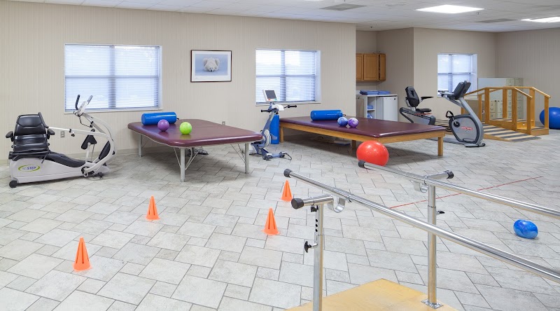 GLENWOOD CENTER nursing home in FLORENCE, AL - Photo 4 of 5