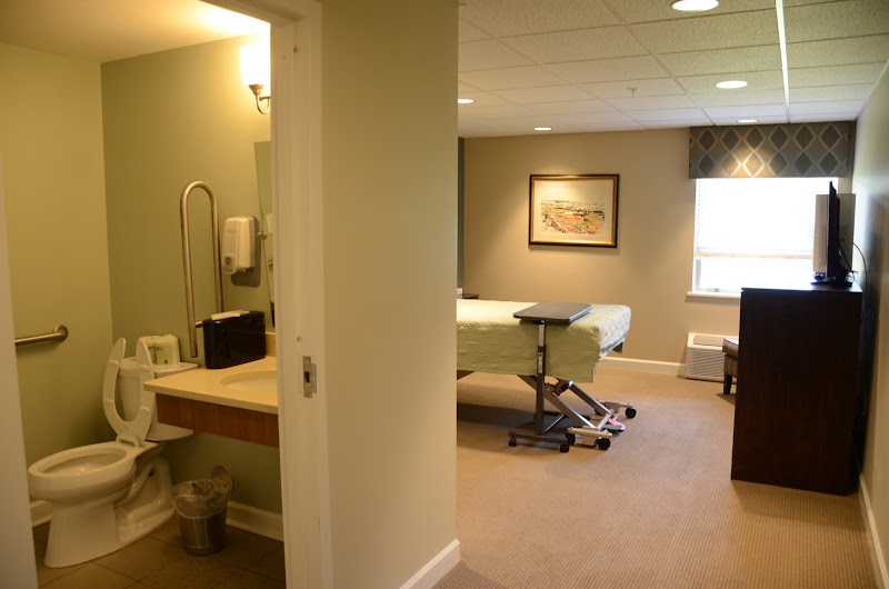 WESLEY PLACE ON HONEYSUCKLE nursing home in DOTHAN, AL - Photo 4 of 5