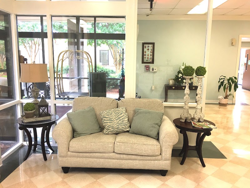 WESTSIDE TERRACE HEALTH & REHABILITATION CENTER nursing home in DOTHAN, AL - Photo 3 of 8