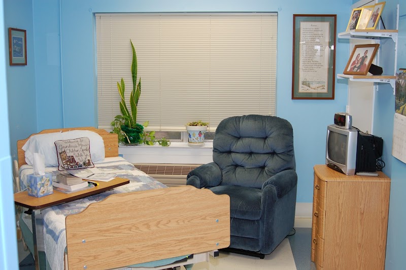 SPRINGHILL SENIOR RESIDENCE nursing home in MOBILE, AL - Photo 3 of 10