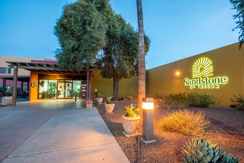 SANDSTONE OF TUCSON REHAB CENTRE nursing home in TUCSON, AZ - Photo 4 of 5