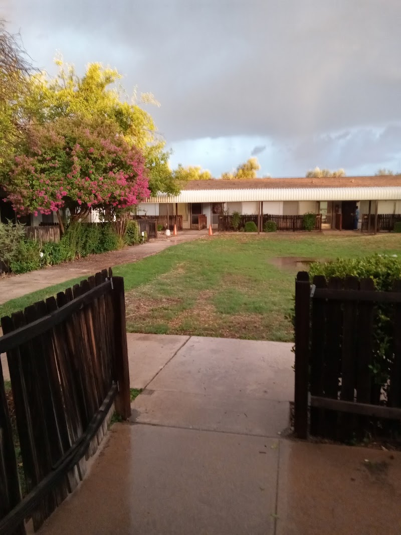 DEVON GABLES REHABILITATION CENTER nursing home in TUCSON, AZ - Photo 3 of 5