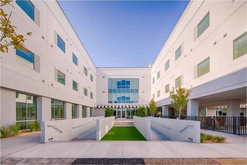 HAVEN HEALTH SKY HARBOR, LLC nursing home in PHOENIX, AZ - Photo 3 of 5