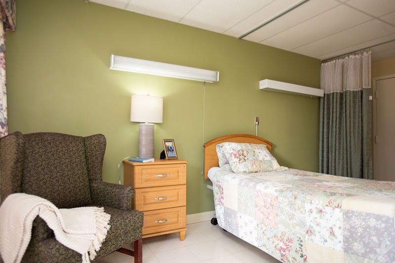 ROGERS HEALTH AND REHABILITATION CENTER nursing home in ROGERS, AR - Photo 4 of 10