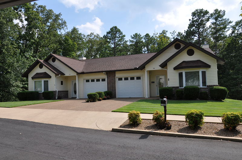 LAKE FOREST SENIOR LIVING AT HOT SPRINGS VILLAGE nursing home in HOT SPRINGS VILLAGE, AR - Photo 2 of 5