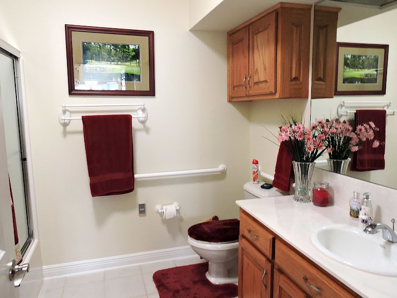 LAKE FOREST SENIOR LIVING AT HOT SPRINGS VILLAGE nursing home in HOT SPRINGS VILLAGE, AR - Photo 4 of 5