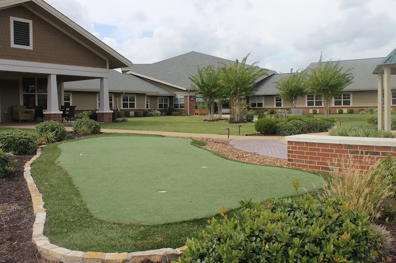 THE CROSSING AT RIVERSIDE HEALTH AND REHABILITATIO nursing home in SEARCY, AR - Photo 4 of 10