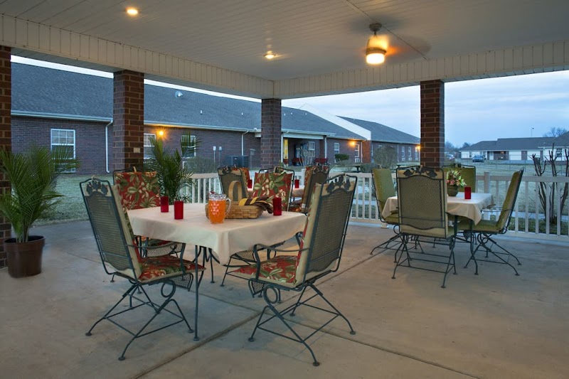 OAK MANOR NURSING AND REHABILITATION CENTER INC nursing home in BOONEVILLE, AR - Photo 4 of 6
