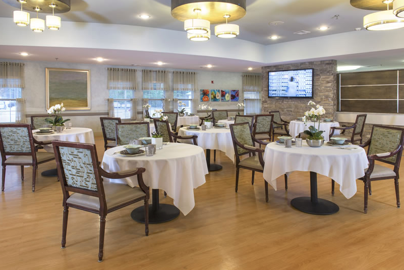 NURSING AND REHABILITATION CENTER AT GOOD SHEPHERD nursing home in LITTLE ROCK, AR - Photo 4 of 5