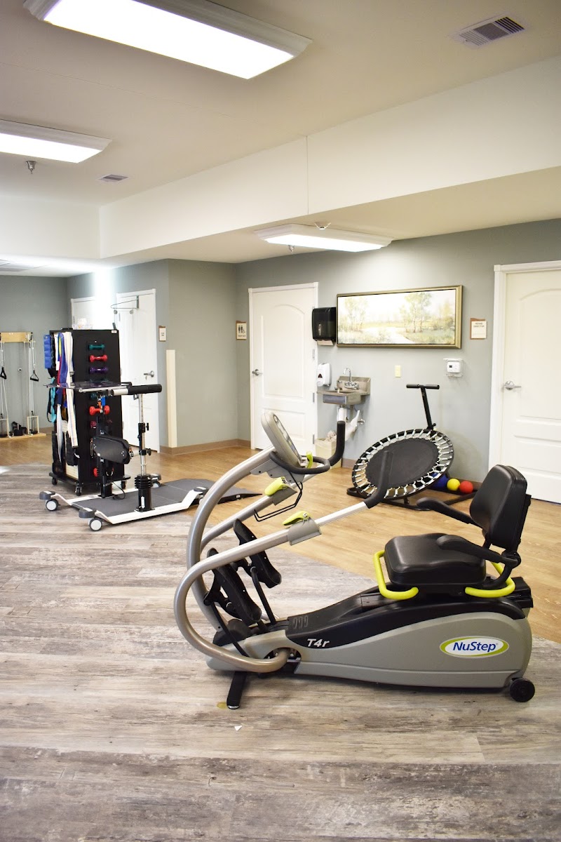 PROMENADE HEALTH AND REHABILITATION nursing home in ROGERS, AR - Photo 2 of 8