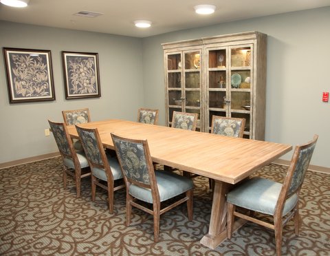 PROMENADE HEALTH AND REHABILITATION nursing home in ROGERS, AR - Photo 4 of 8