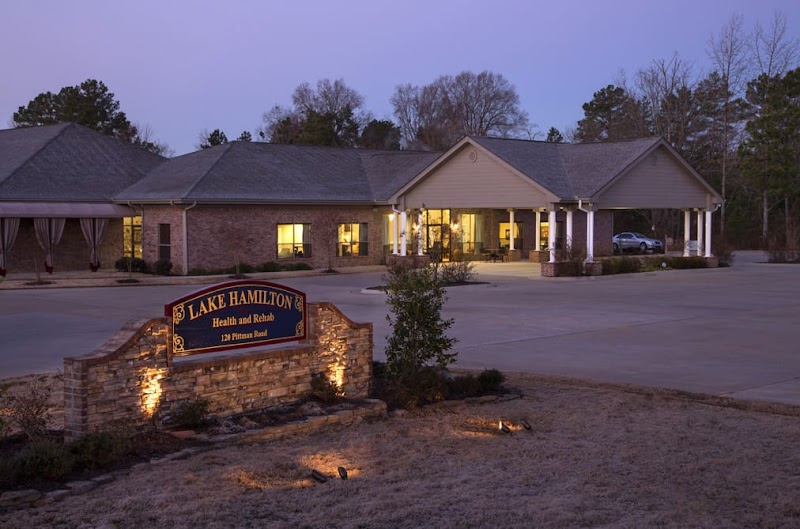 LAKE HAMILTON HEALTH AND REHAB nursing home in HOT SPRINGS, AR - Photo 3 of 10
