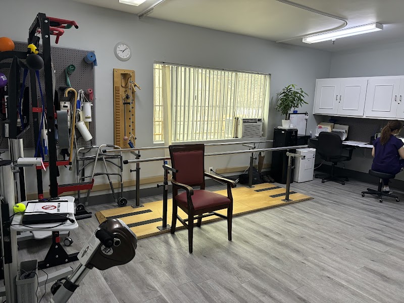 Maple Healthcare Center nursing home in LOS ANGELES, CA - Photo 4 of 5