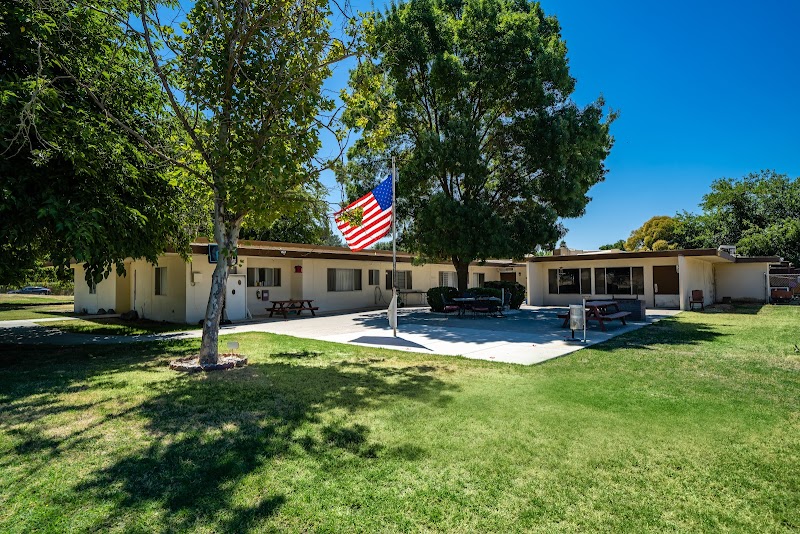 PALMS CARE CENTER nursing home in CHOWCHILLA, CA - Photo 2 of 3