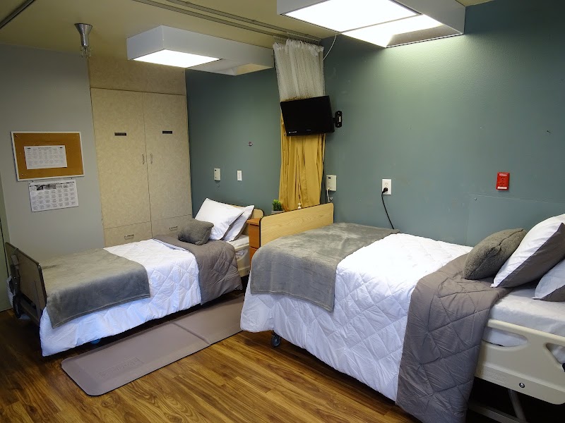 ROSECRANS CARE CENTER nursing home in GARDENA, CA - Photo 4 of 5
