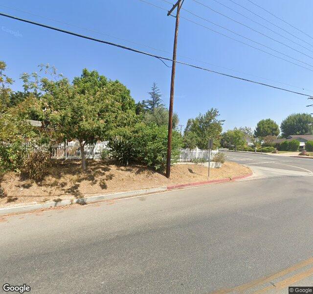 MAGNOLIA GARDENS CONVALESCENT HOSPITAL nursing home in GRANADA HILLS, CA - Photo 2 of 4