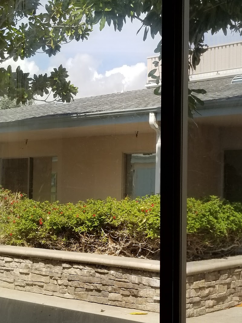 HERITAGE GARDENS HEALTH CARE CENTER nursing home in LOMA LINDA, CA - Photo 2 of 10