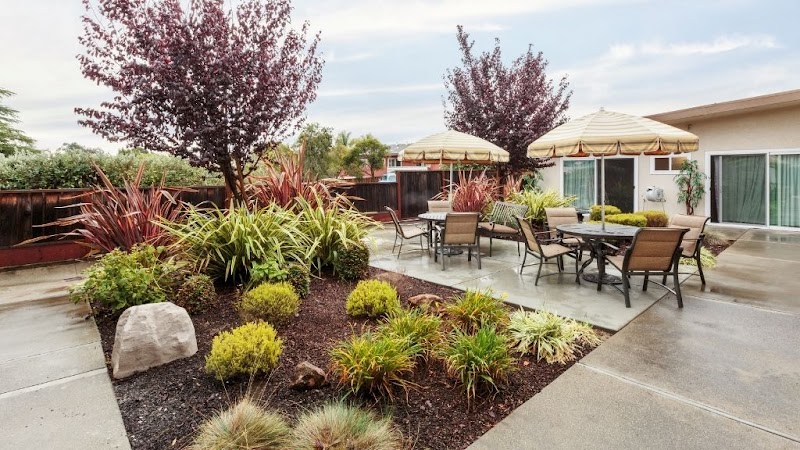 EAST BAY POST-ACUTE nursing home in CASTRO VALLEY, CA - Photo 2 of 5
