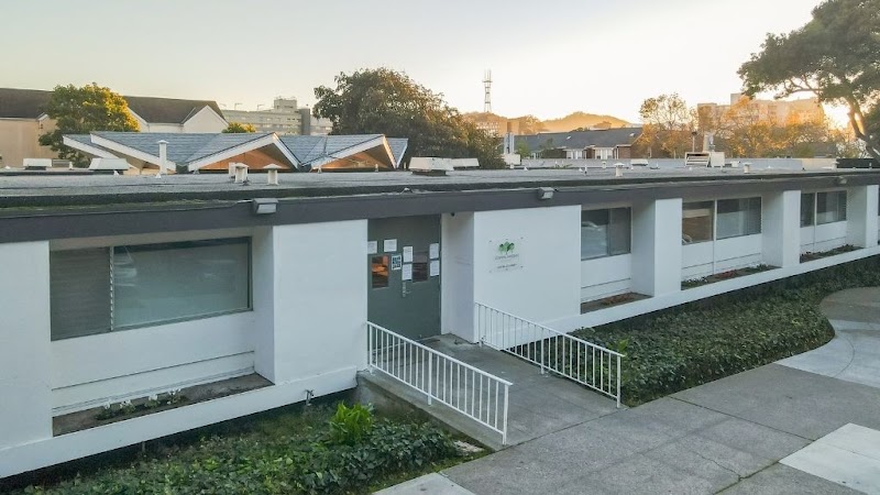 CENTRAL GARDENS POST ACUTE nursing home in SAN FRANCISCO, CA - Photo 2 of 10