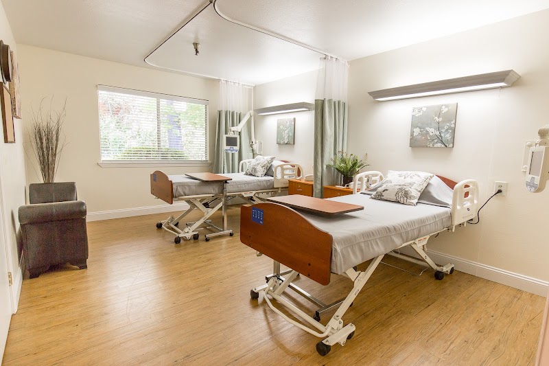 WINDSOR EL CAMINO CARE CENTER nursing home in CARMICHAEL, CA - Photo 3 of 5