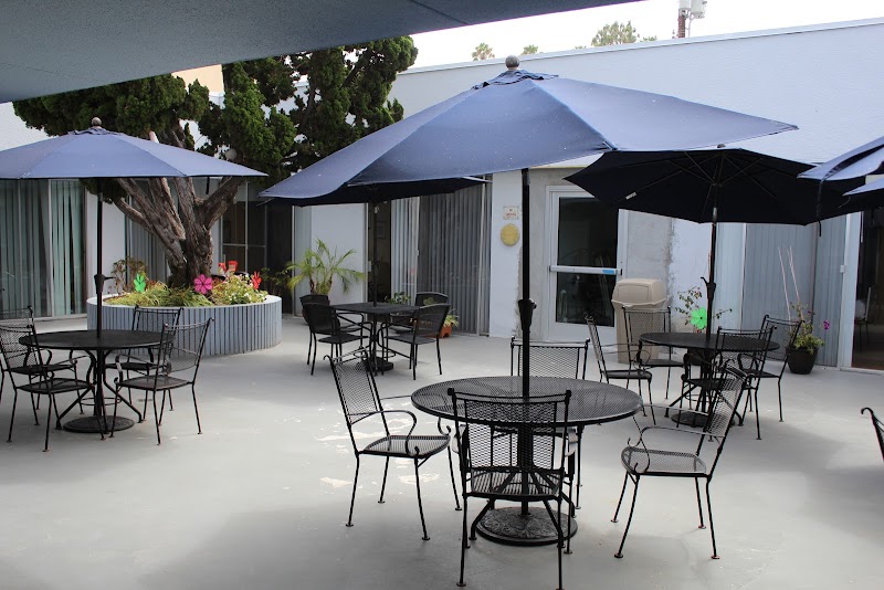SANTA MONICA HEALTH CARE CENTER nursing home in SANTA MONICA, CA - Photo 3 of 10