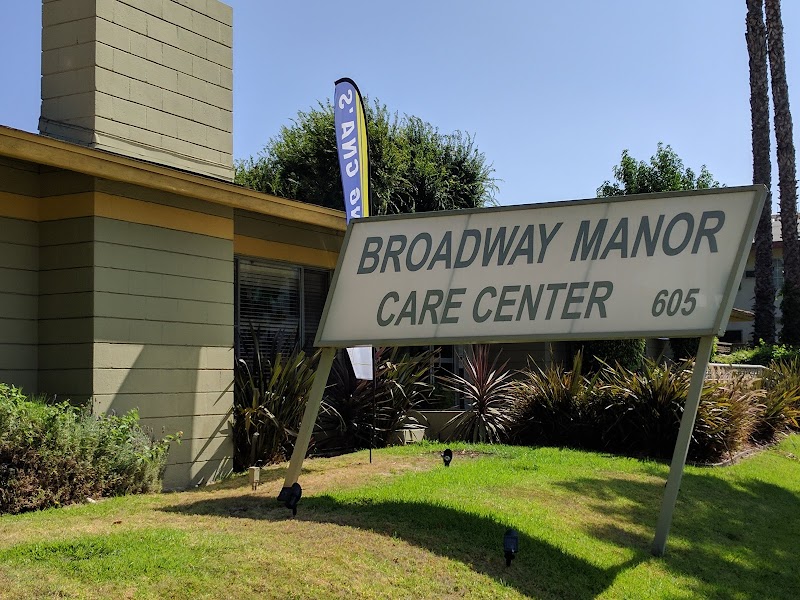 BROADWAY MANOR CARE CENTER nursing home in GLENDALE, CA - Photo 3 of 5