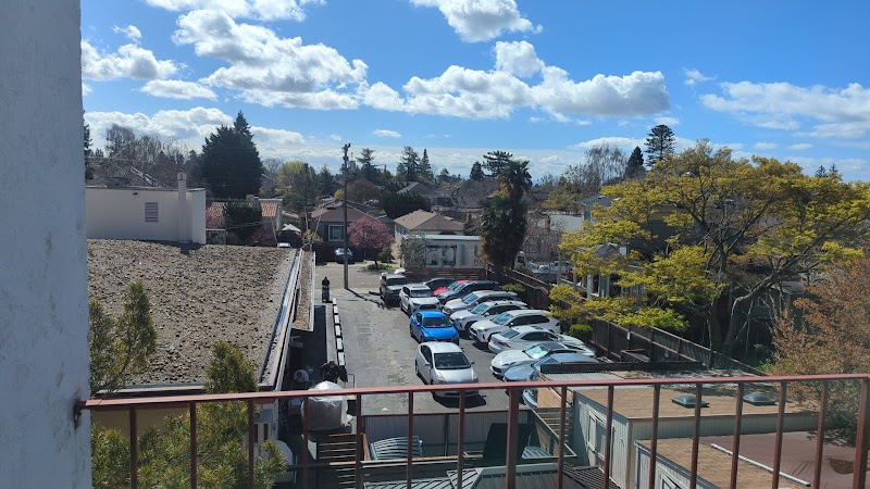 KYAKAMEENA CARE CENTER nursing home in BERKELEY, CA - Photo 5 of 5