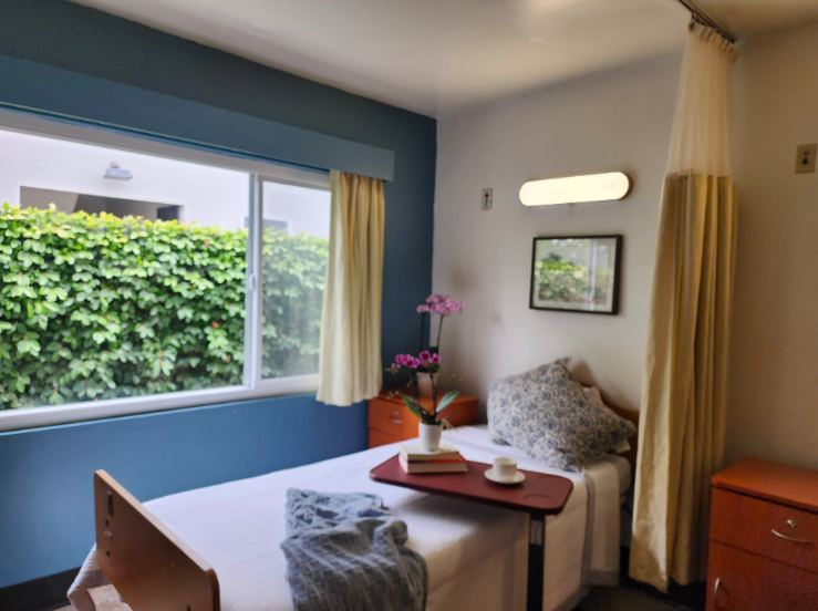 SUNSET PARK HEALTHCARE nursing home in SANTA MONICA, CA - Photo 4 of 5