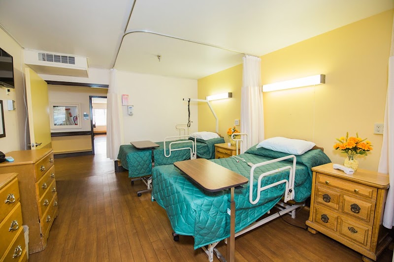 SANTA ROSA POST ACUTE nursing home in SANTA ROSA, CA - Photo 4 of 5