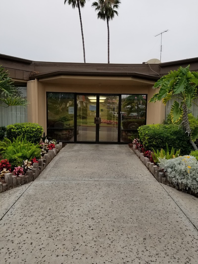 COUNTRY MANOR LA MESA HEALTHCARE CENTER nursing home in LA MESA, CA - Photo 2 of 6