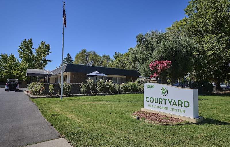 COURTYARD HEALTH CARE CENTER nursing home in DAVIS, CA - Photo 2 of 5