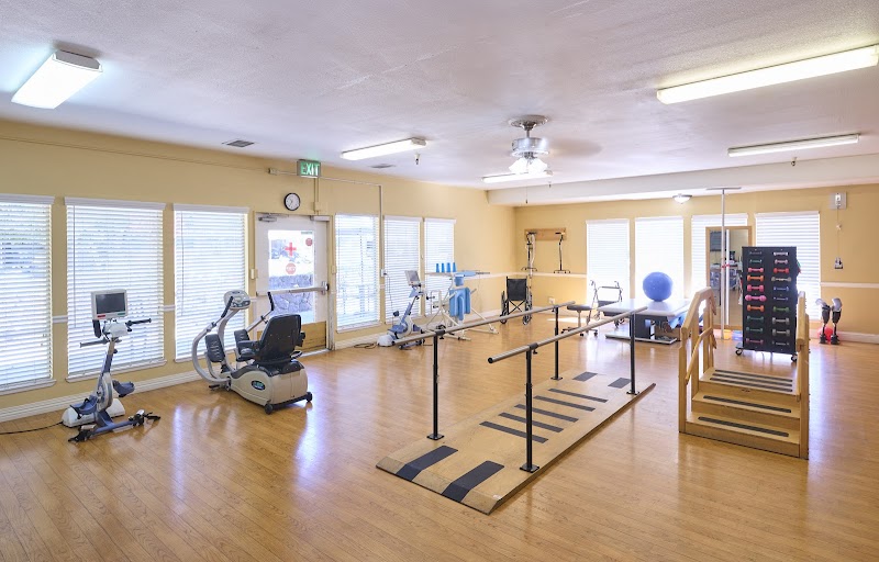 COURTYARD HEALTH CARE CENTER nursing home in DAVIS, CA - Photo 3 of 5
