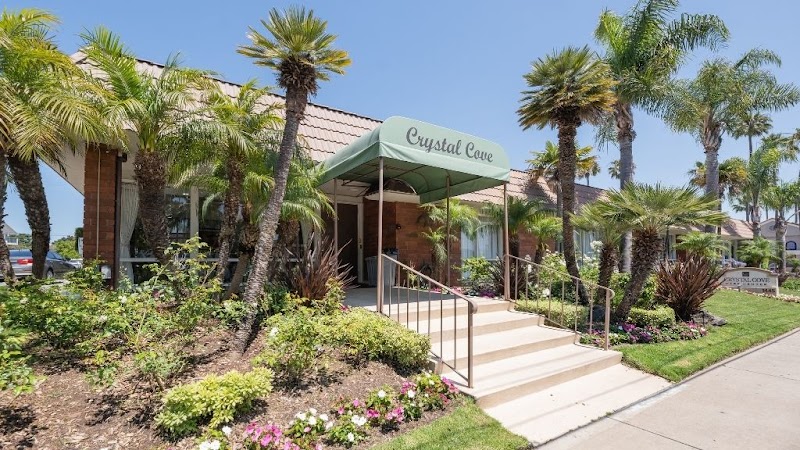 CRYSTAL COVE CARE CENTER nursing home in NEWPORT BEACH, CA - Photo 2 of 5