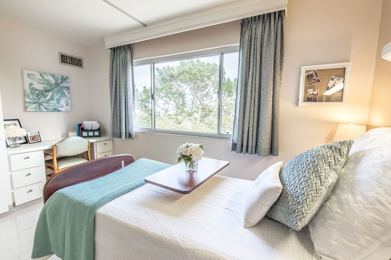 WINDSOR MONTEREY CARE CENTER nursing home in MONTEREY, CA - Photo 5 of 5