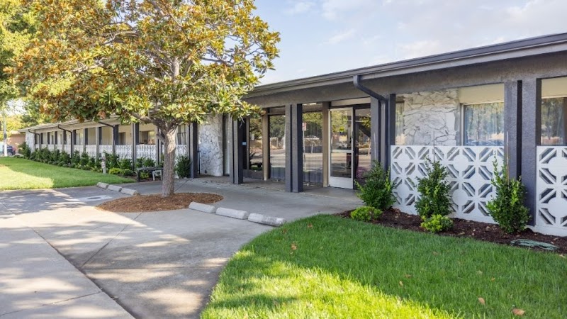 CANYON SPRINGS POST-ACUTE nursing home in SAN JOSE, CA - Photo 2 of 5