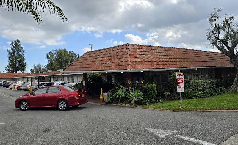 ASTORIA NURSING AND REHAB CENTER nursing home in SYLMAR, CA - Photo 5 of 5
