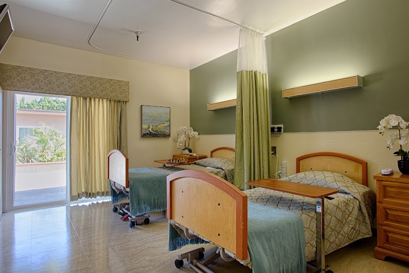 TOPANGA TERRACE nursing home in CANOGA PARK, CA - Photo 2 of 10