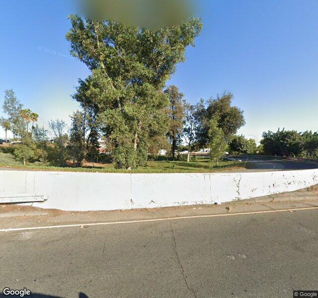 LYNWOOD POST ACUTE CARE CENTER nursing home in LYNWOOD, CA - Photo 2 of 2