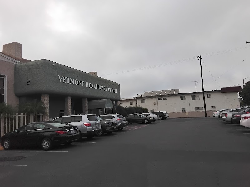 VERMONT HEALTHCARE CENTER nursing home in TORRANCE, CA - Photo 3 of 5