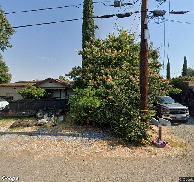 Crestwood Wellness and Recovery Center nursing home in REDDING, CA - Photo 2 of 3