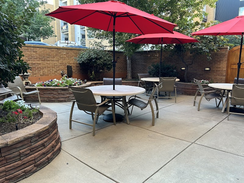 CITY PARK HEALTHCARE AND REHABILITATION CENTER nursing home in DENVER, CO - Photo 4 of 5