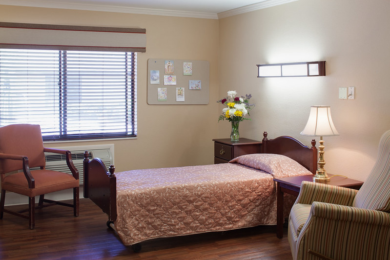 MOUNTAIN VIEW POST ACUTE nursing home in COLORADO SPRINGS, CO - Photo 4 of 5