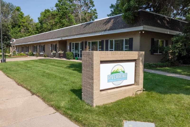 RIVERBEND HEALTH AND REHABILITATION CENTER nursing home in LOVELAND, CO - Photo 2 of 10