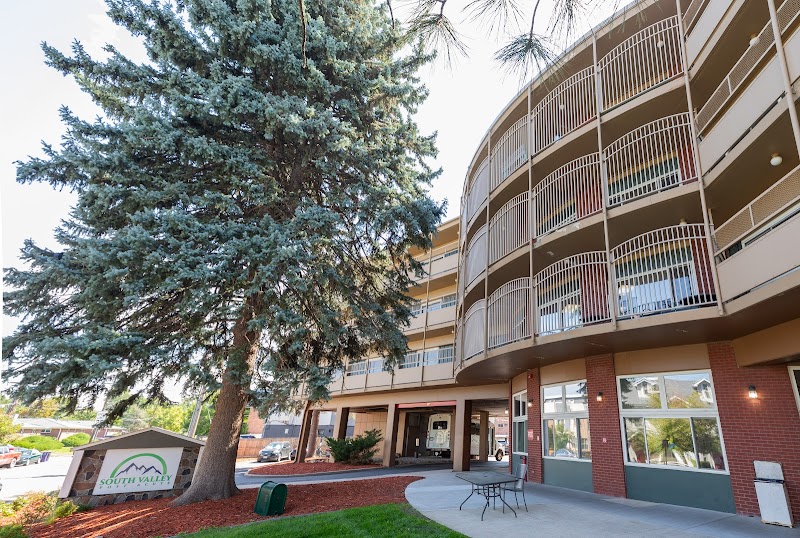 SOUTH VALLEY POST ACUTE REHABILITATION nursing home in DENVER, CO - Photo 5 of 10