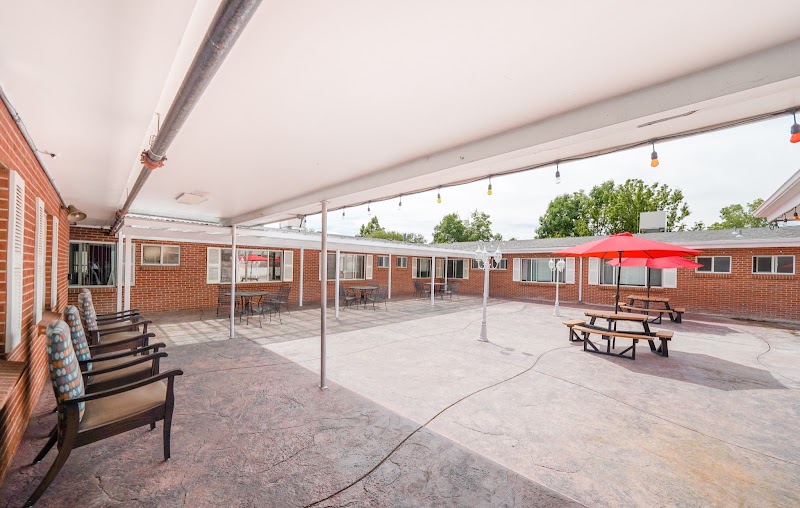 SKYLINE RIDGE NURSING AND REHABILITATION CENTER nursing home in CANON CITY, CO - Photo 4 of 5