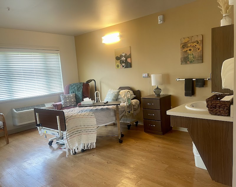 GRACE MANOR CARE CENTER nursing home in BURLINGTON, CO - Photo 3 of 10