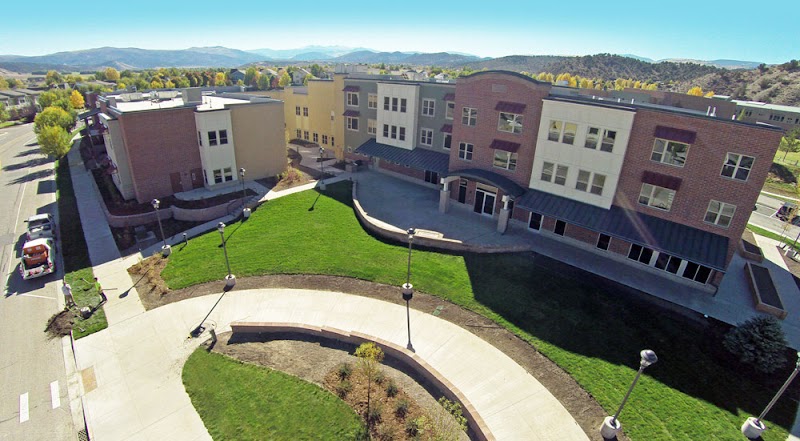CASTLE PEAK SENIOR LIFE AND REHABILITATION nursing home in EAGLE, CO - Photo 4 of 10