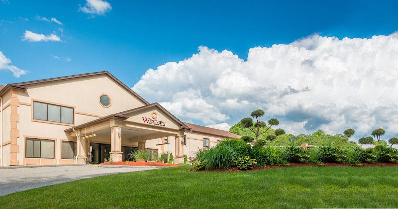 WESTVIEW HEALTH CARE CENTER nursing home in DAYVILLE, CT - Photo 2 of 5