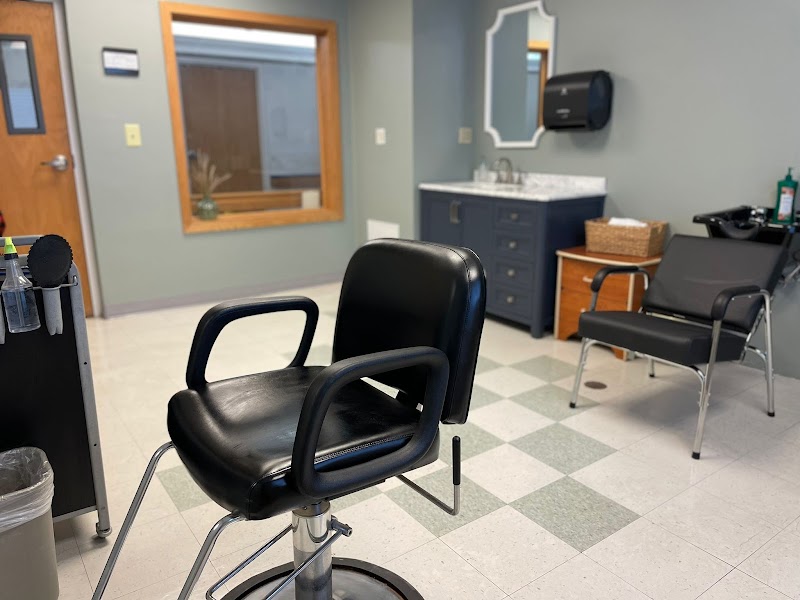 WHITNEY REHABILITATION CARE CENTER nursing home in HAMDEN, CT - Photo 4 of 5