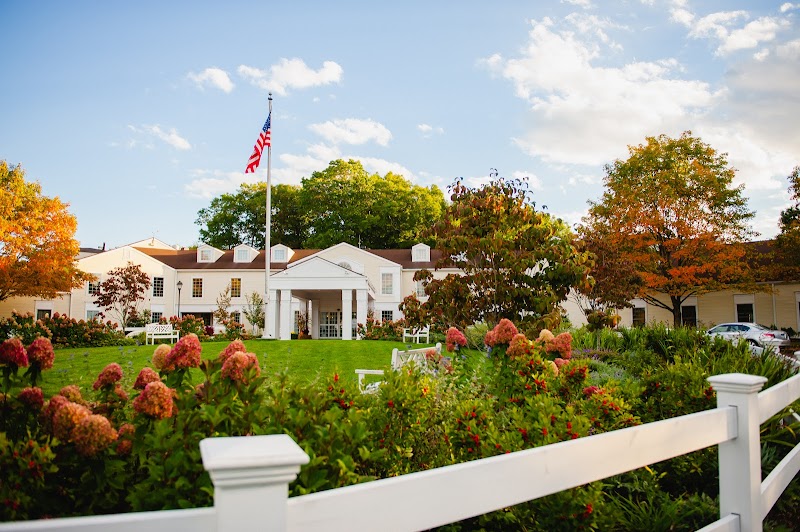 ESSEX MEADOWS HEALTH CENTER nursing home in ESSEX, CT - Photo 2 of 10